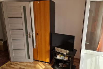 Inchiriez apartament 2 camere - 5