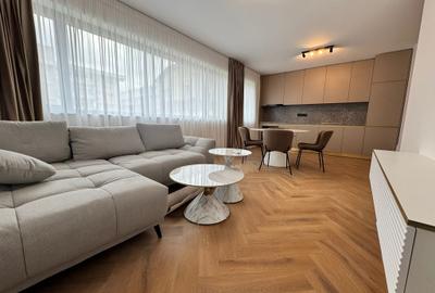 Apartament cu 3 camere decomandat în Străulești