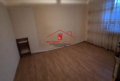 Apartament cu 3 camere semidecomandat, mobilat în Central - 12