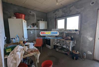 Adunatii Copaceni vila P+1 ,5 camere,suprafata 165 mp, teren 1300 mp - 5