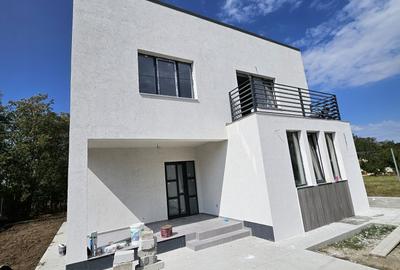 Casă cu 4 camere în Valu lui Traian - 4