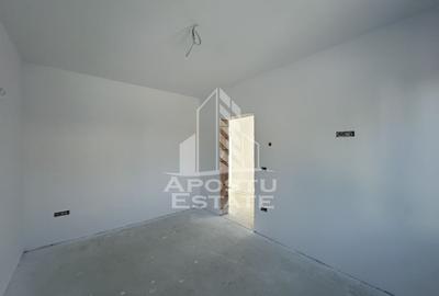 Duplex cu 4 camere, 2 dormitoare cu baie si dressing. La asfalt, ST407 Duplex cu 4 camere, 2 dormitoare cu baie si dressing. La asfalt, ST407 - 5