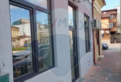 Spațiu comercial, de 53.799999237061 mp, în Unirii - 2