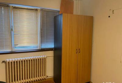 Proprietar, inchiriez garsoniera Proprietar, inchiriez garsoniera - 2