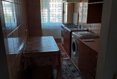 Garsonieră decomandată în Central - 2