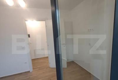 Garsoniera spa?ioasa de vanzare | Tractorul | 43 mp | De - 2