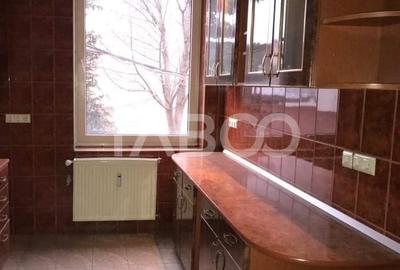 Spatiu de birouri decomandat 4 incaperi generoase zona Terezian Sibiu - 3