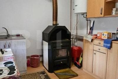 Casa deosebita, 3000 mp teren, 6 camere zona linistita - Barcani - 10