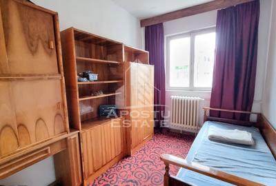 Apartament cu 3 camere, etaj intermediar, zona Dacia - 7