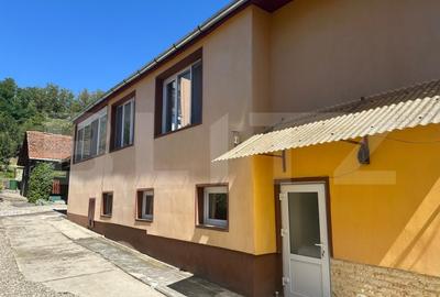 Casa individuala de vanzare, 4 camere, P+1 - 2
