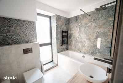 Casă cu 4 camere cu Teren 246 Mp în Tunari