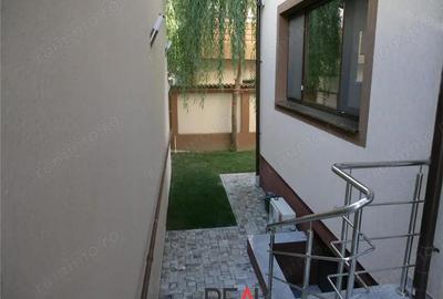 Spațiu comercial, în Aviației - 13