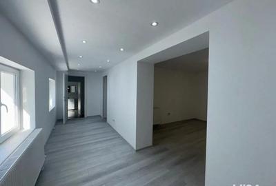 Vand casa Roman - 10