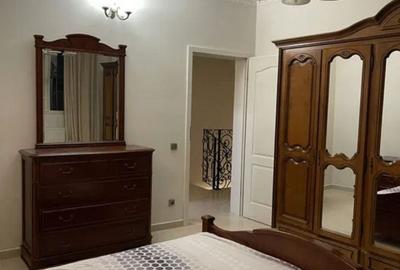 Apartament cu 3 camere decomandat, mobilat în Prelungirea Ghencea - 2