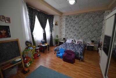 Apartament in vila - 6 camere - Calea Calarasilor - Traian - Unirii - 9