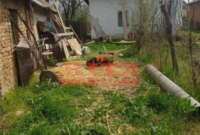 Casă cu 2 camere cu Teren 1110 Mp în Fălcoiu - 5