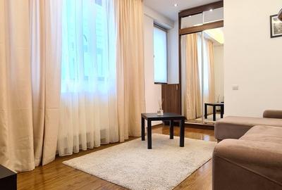 Garsonieră decomandată în Bucureștii Noi