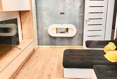 Apartament cu 3 camere decomandat în Decebal - 2