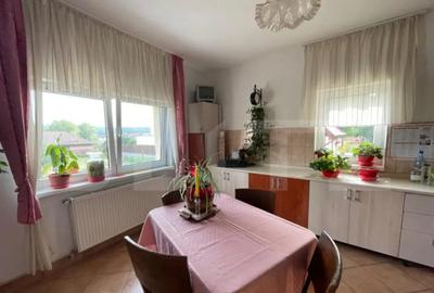 Casă cu 6 camere cu Teren 1100 Mp în Central - 7