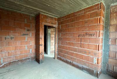 Duplex cu 5 camere cu Canalizare în Moșnița Nouă - 15