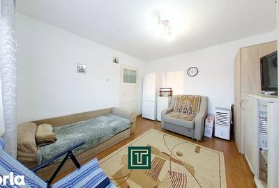 Garsonieră decomandată în 6 Vânători