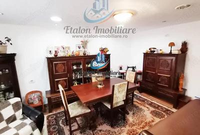 Apartament cu 5 camere decomandat în Central - 9