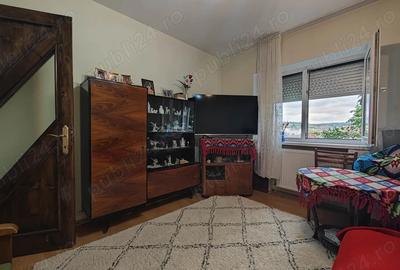 Inchiriez apartament 2 camere decomandat Oradea, Str. Moldovei 16 (col? cu Lacul Ro?u) - 5