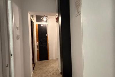 Apartament cu 3 camere decomandat în Decebal - 5