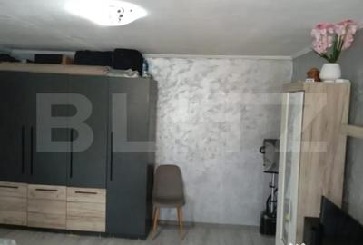 Apartament cu 2 camere semidecomandat în Micro 4 - 7