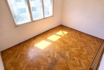 Apartament cu 3 camere decomandat în Micro 16 - 6