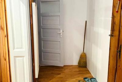 Casă cu 4 camere cu Teren 200 Mp în Gruia - 11