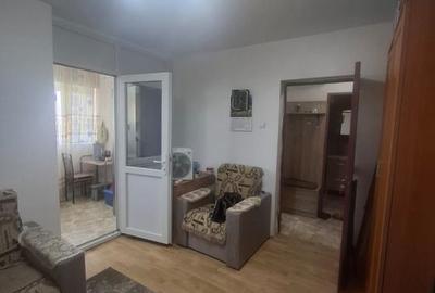 2 camere mobilat la 10 minute de Metrou Aparatorii Patriei - 6