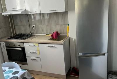 Apartament cu 3 camere semidecomandat în Central - 6