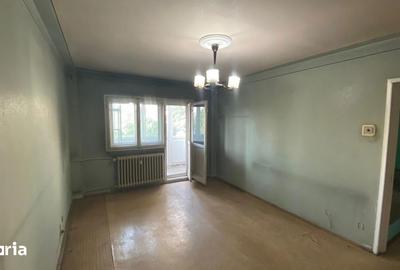 Apartament cu 3 camere decomandat în Tineretului - 3