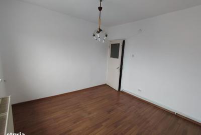 Apartament cu 3 camere decomandat în Central - 9