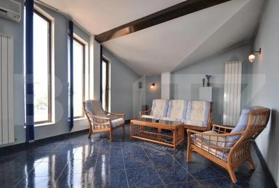 Casă cu 10 camere cu Teren 363 Mp în Democrației - 3