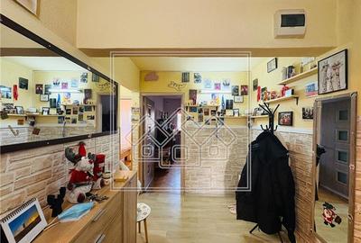 Apartament cu 3 camere decomandat în Calea Poplăcii - 4