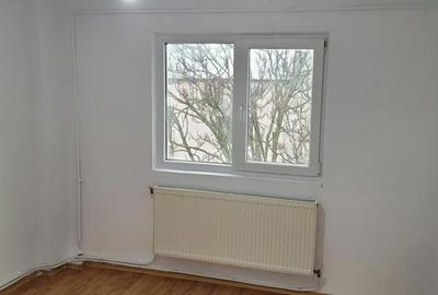 Apartament cu 3 camere decomandat în Republicii - 3