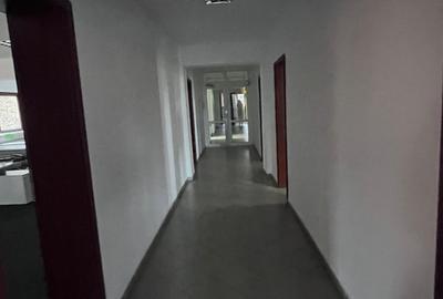 Spatiu Pentru Birouri 232 mp - Zona Racadau - cod 5232 - 7