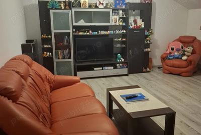 Inchiriez Camere Primesc in Gazda 1-2 Fete - Apartament spa?ios Spiru Haret - 1