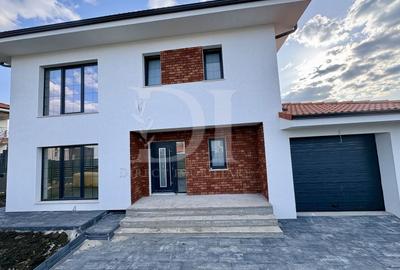 Casă individuală cu 4 camere cu Canalizare în Chinteni - 1