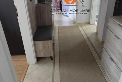 Apartament cu 3 camere în Cetate - 2