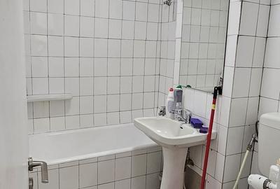 Garsoniera decomandata Sebastian Rahova - 9