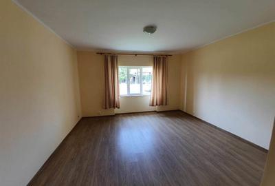 Casă cu 3 camere în Borlești - 8