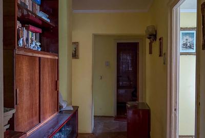 Apartament cu 4 camere semidecomandat în Central - 4