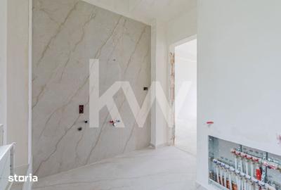 Apartament cu 3 camere în Tractorul - 11