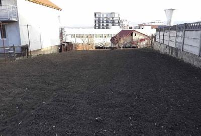 Teren de 617 mp, în Iris - 2