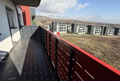 Apartament cu 3 camere, 57 mp, etaj intermediar, zona Petrom - 7