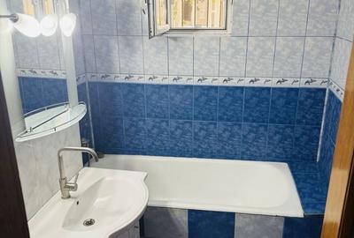 Apartament cu 3 camere decomandat în Central - 2
