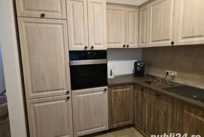 Apartament cu 3 camere decomandat în Central - 3